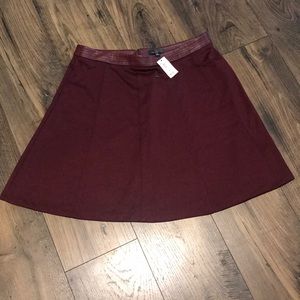 NWT women’s skirt